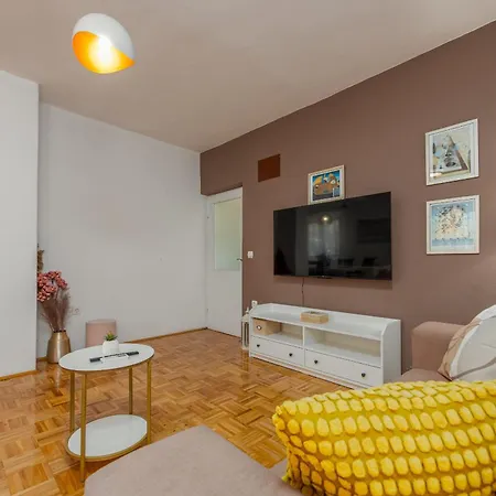 Pine Zadarvillas 别墅