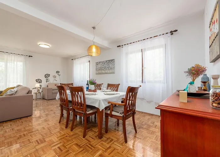 Villa Pine Zadarvillas