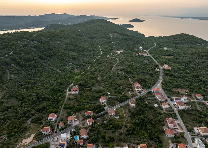 Pine Zadarvillas Villa Kukljica