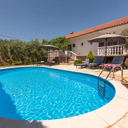 Pine Zadarvillas