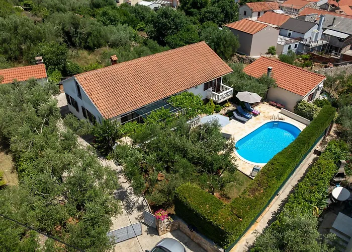 Вилла Pine Zadarvillas