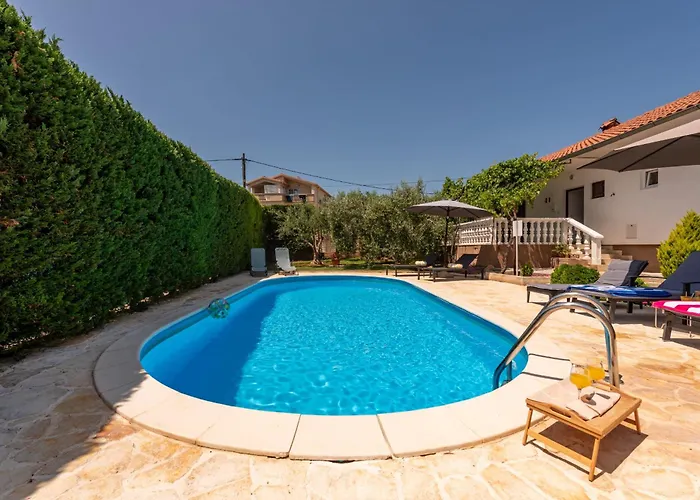 Вилла Pine Zadarvillas Куклица