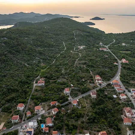 Pine Zadarvillas Βίλα Kukljica